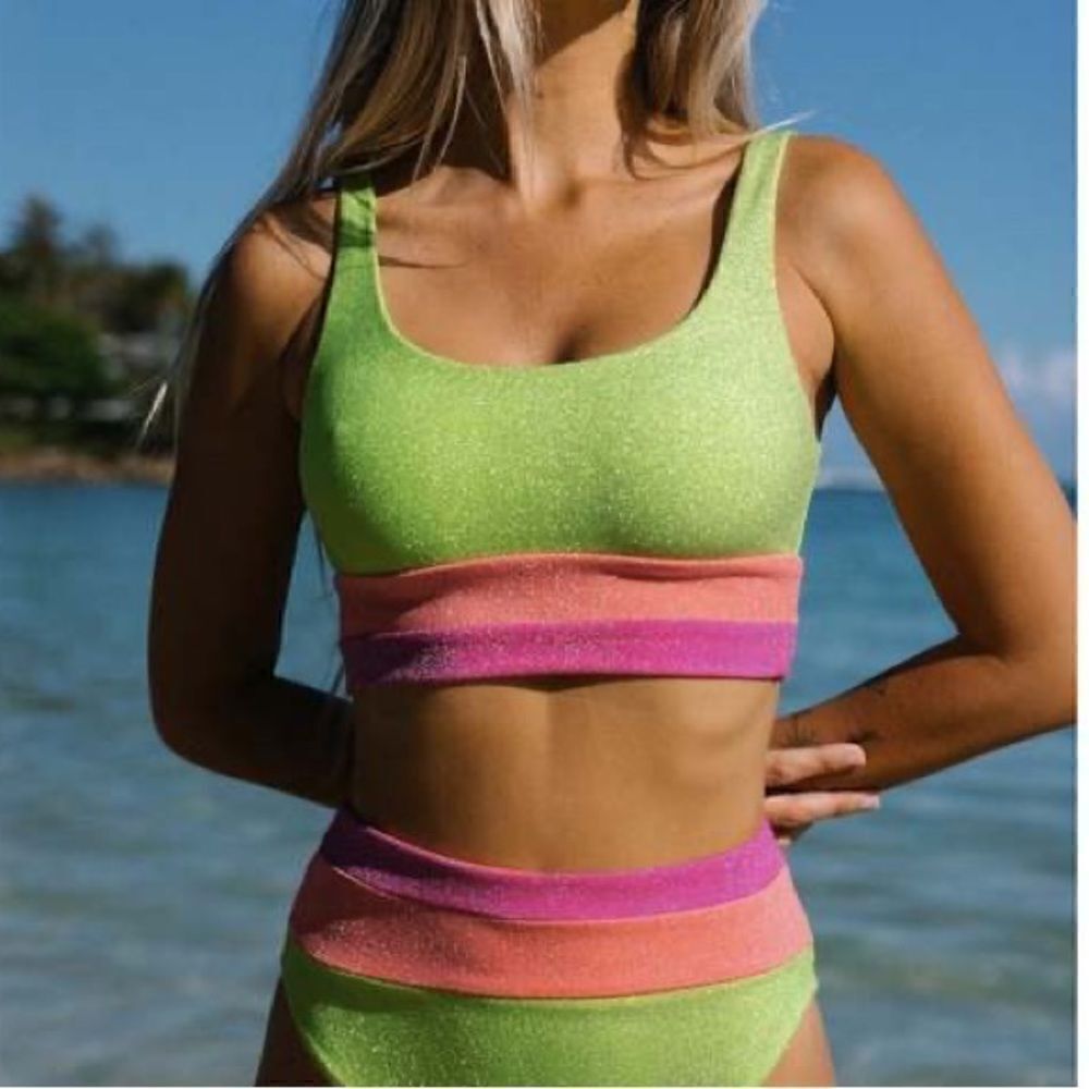 BEACH RIOT | MACKENZIE BIKINI TOP | WATER LEMONADE - Picture 6 of 7